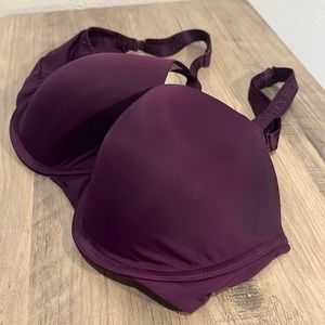 Convertible t-shirt lightly lined demi Victoria’s Secret bra